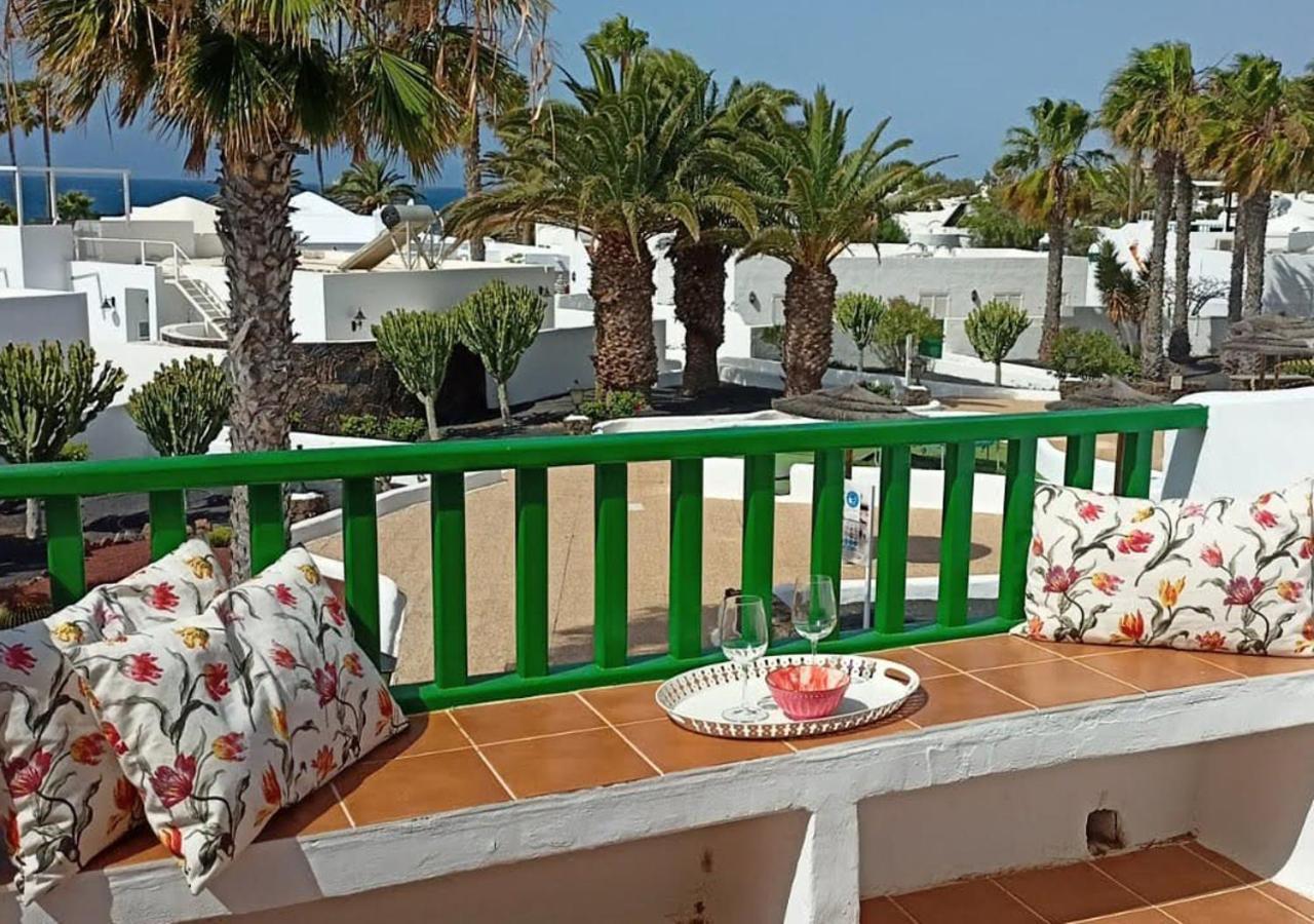 Calypso, Apartamento Completo Con Vistas Al Mar Y A La Piscina En Costa Teguise Eksteriør billede