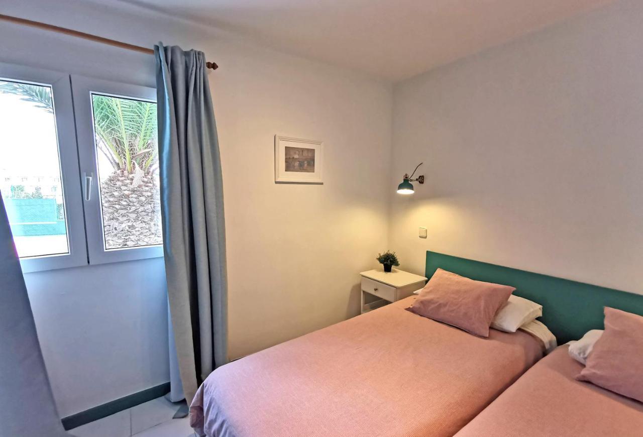 Calypso, Apartamento Completo Con Vistas Al Mar Y A La Piscina En Costa Teguise Eksteriør billede