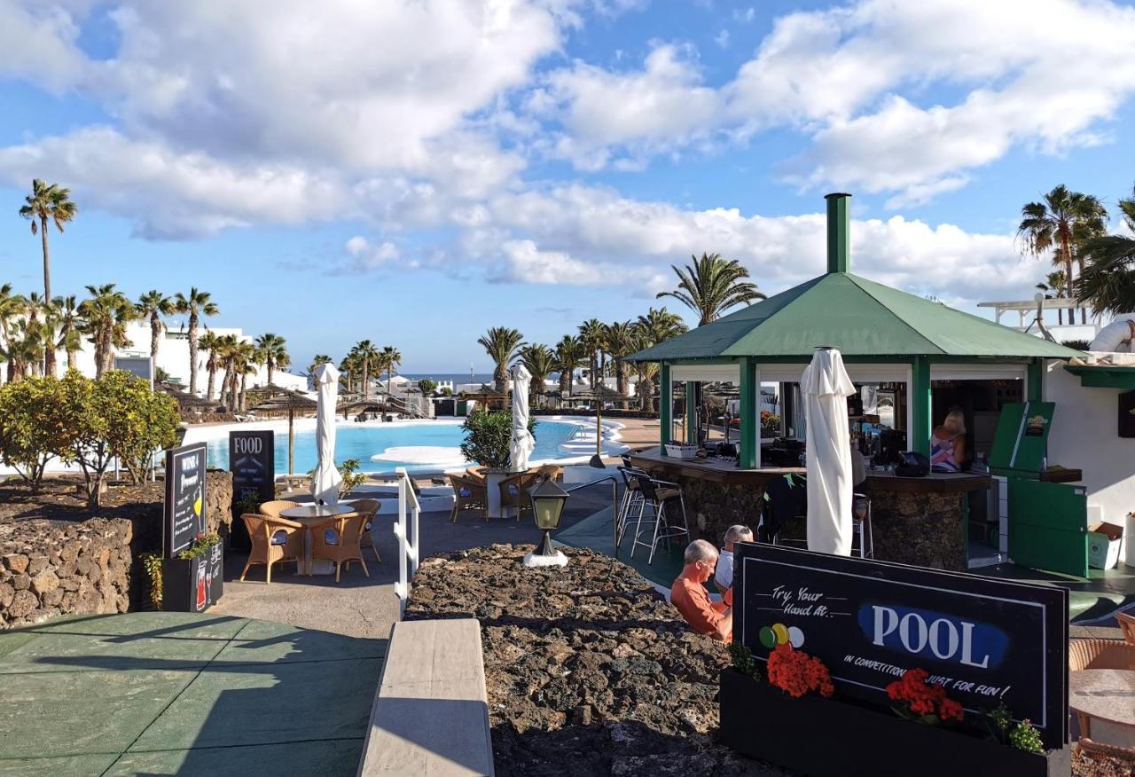 Calypso, Apartamento Completo Con Vistas Al Mar Y A La Piscina En Costa Teguise Eksteriør billede