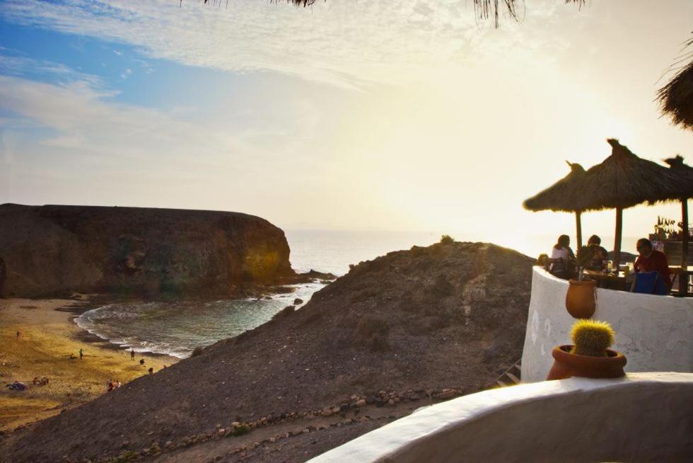 Calypso, Apartamento Completo Con Vistas Al Mar Y A La Piscina En Costa Teguise Eksteriør billede